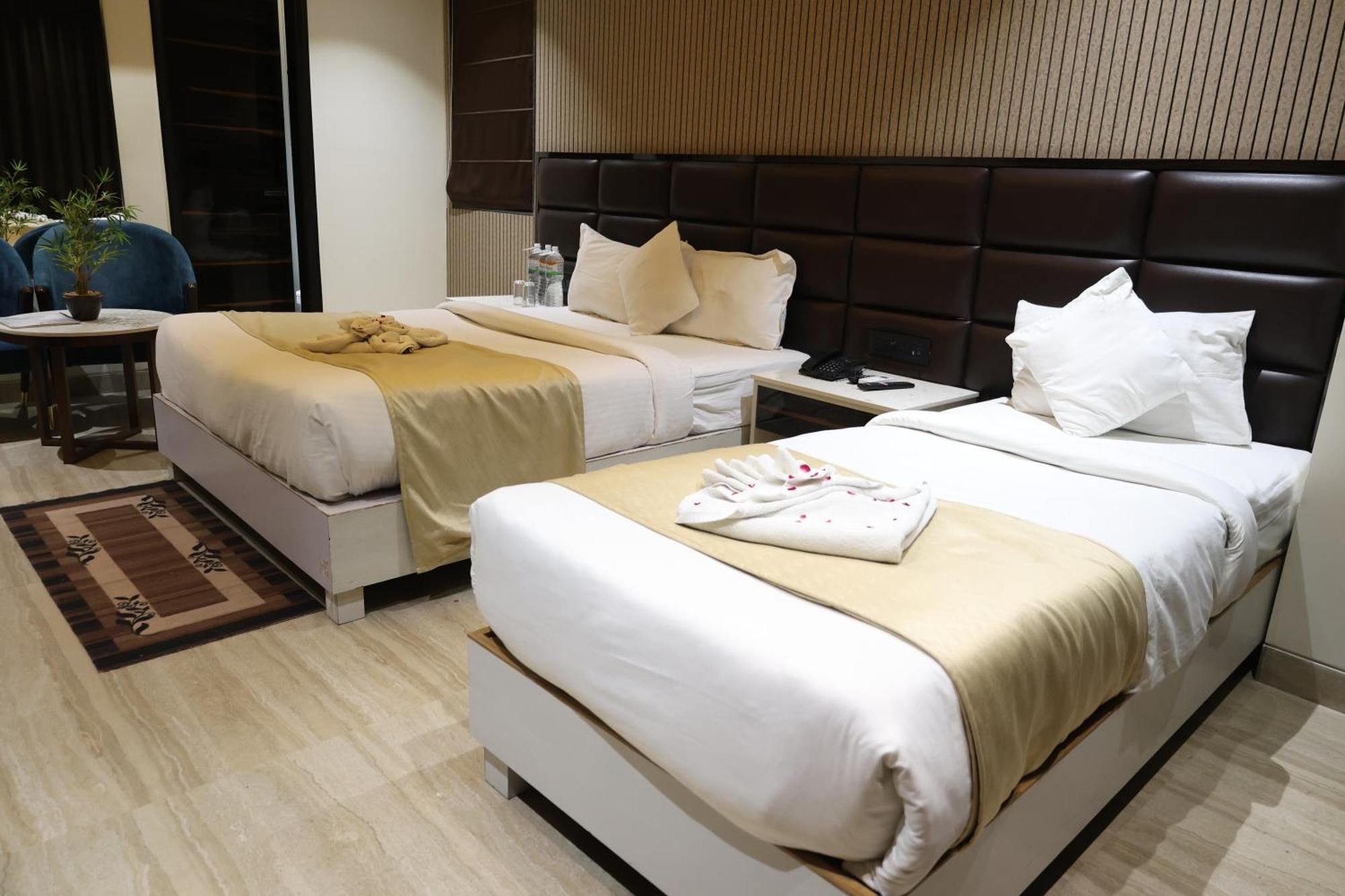 Hotel Hardik Palacio — Photos 2